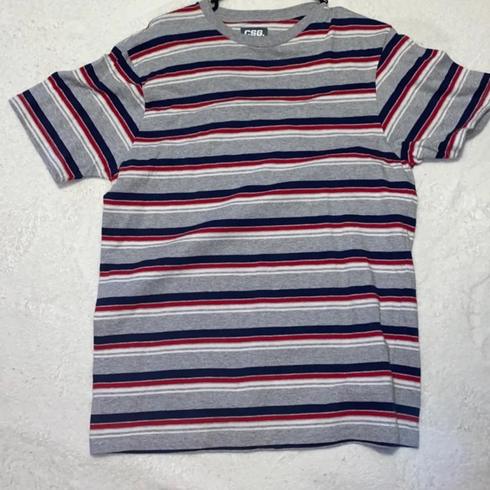 Strip tee